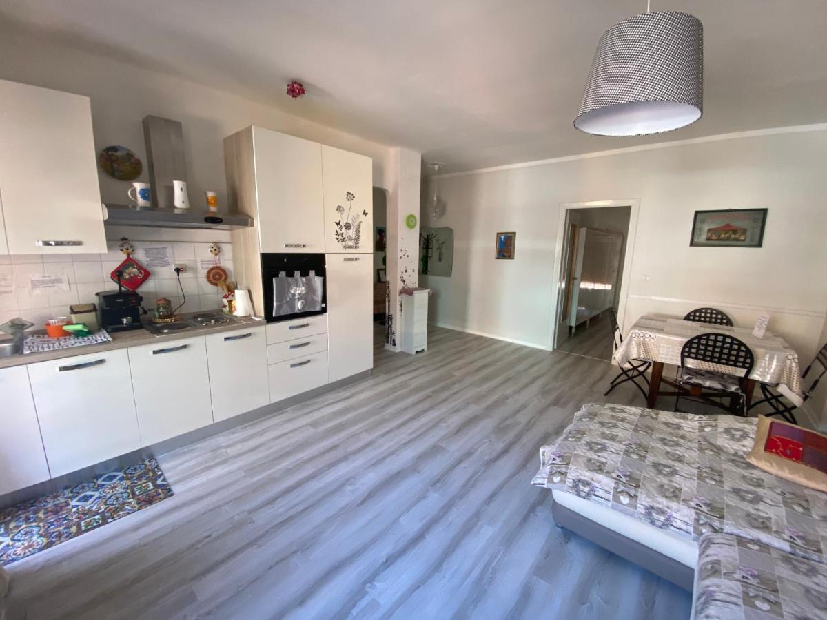 Appartamento Lella Zona Terme Centro E Vicino Habilita-Villa Igea Acqui Terme Exteriör bild